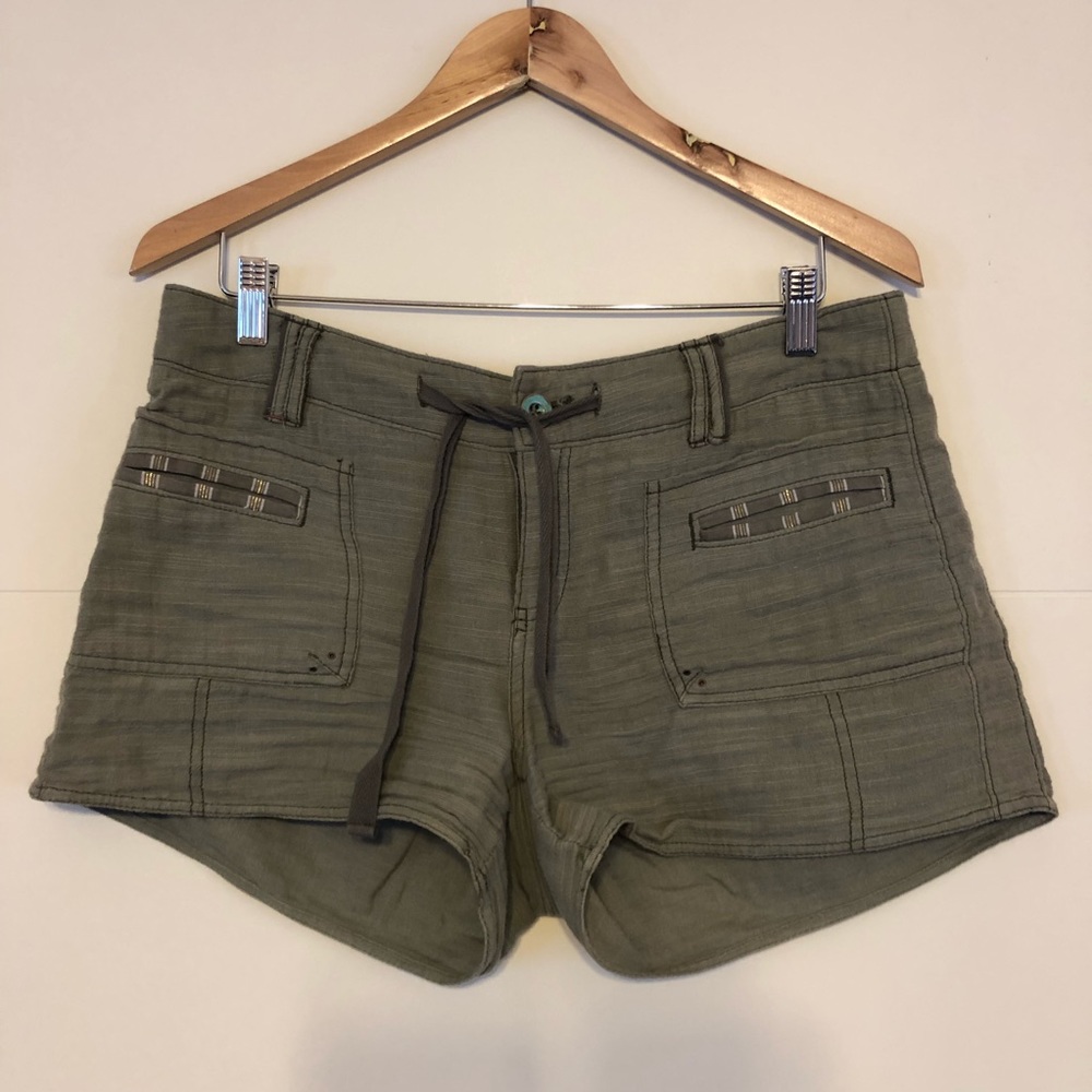 Anthropologie Hei Hei shorts Sz 28